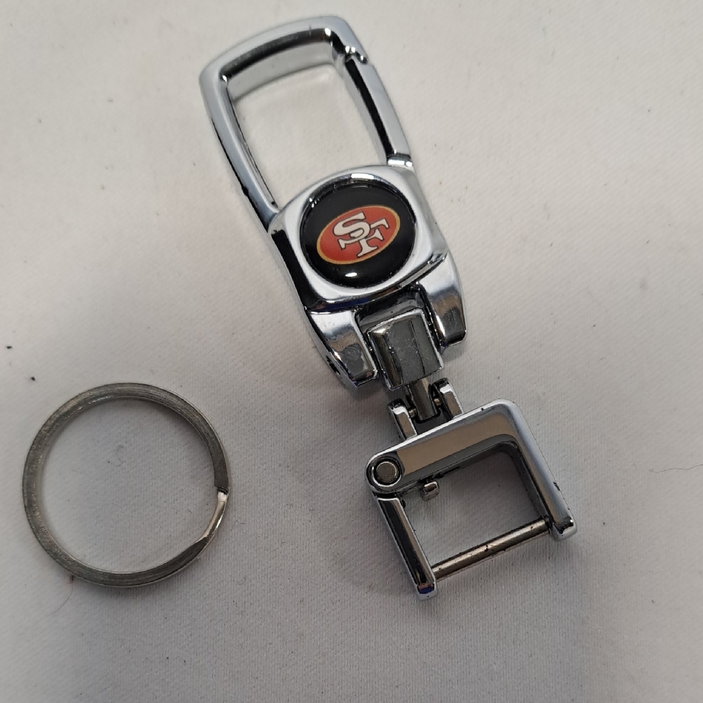 Silver Key Holder with Red Accent